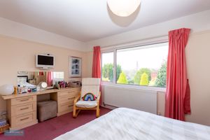 Bedroom- click for photo gallery